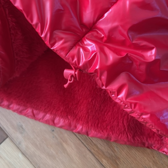 A New Day | Cherry Red Puffer Vest | Soft Faux Fur Lined | size M | Snap Button - Picture 4 of 6